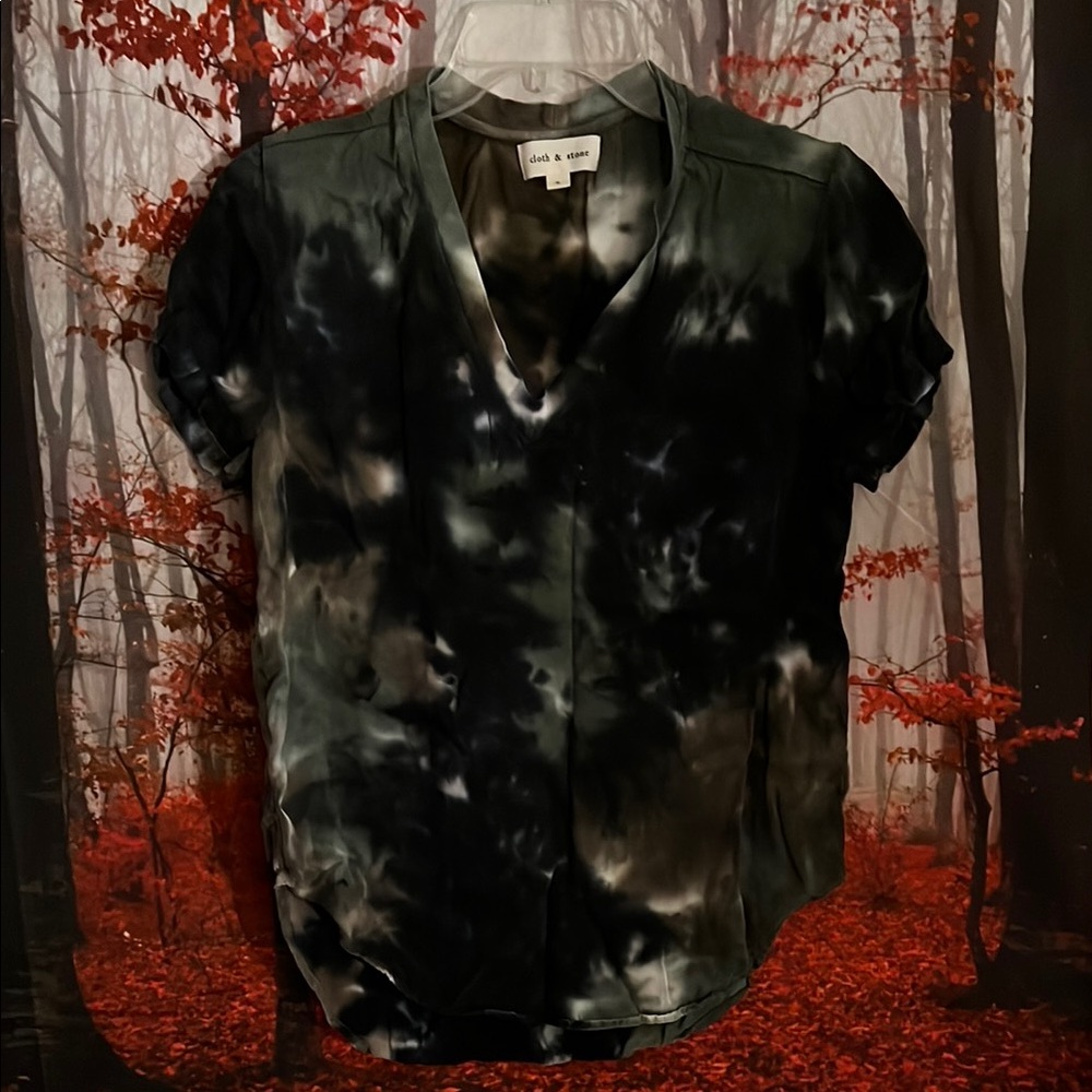 Black and Gray Women's Top